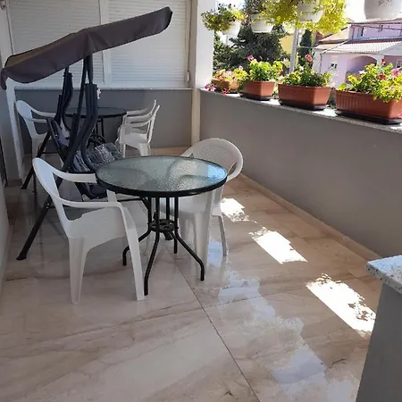 Апартаменты With Parking Space - 21598
